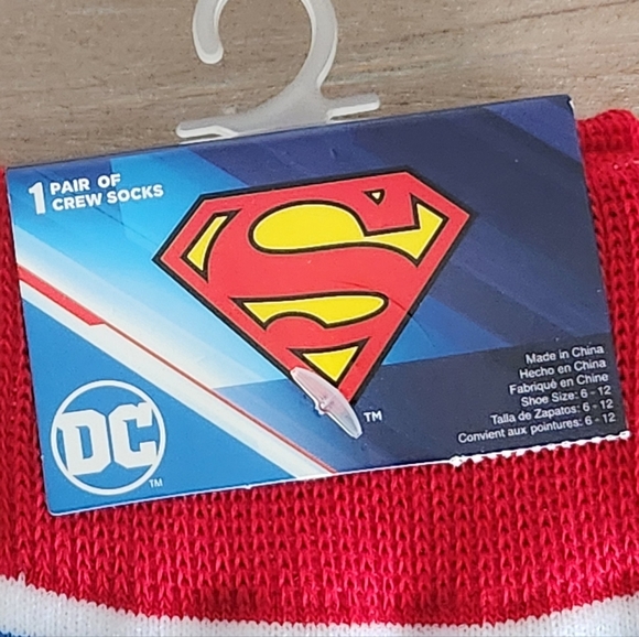 Batman & Superman Crew Socks β 2 Pairs β DC Comics β NWT comic book hero socks - Picture 5 of 9